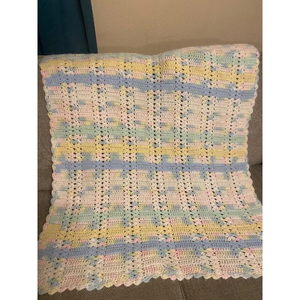 Baby Throw Blanket‎ White/Yellow/Green/Blue/Pink Knit Crotchet 32 x 38